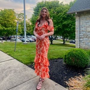 Meet your Posher, Jillian